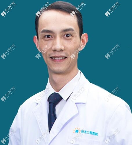 許宏亮