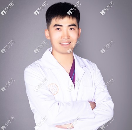 龐瑀